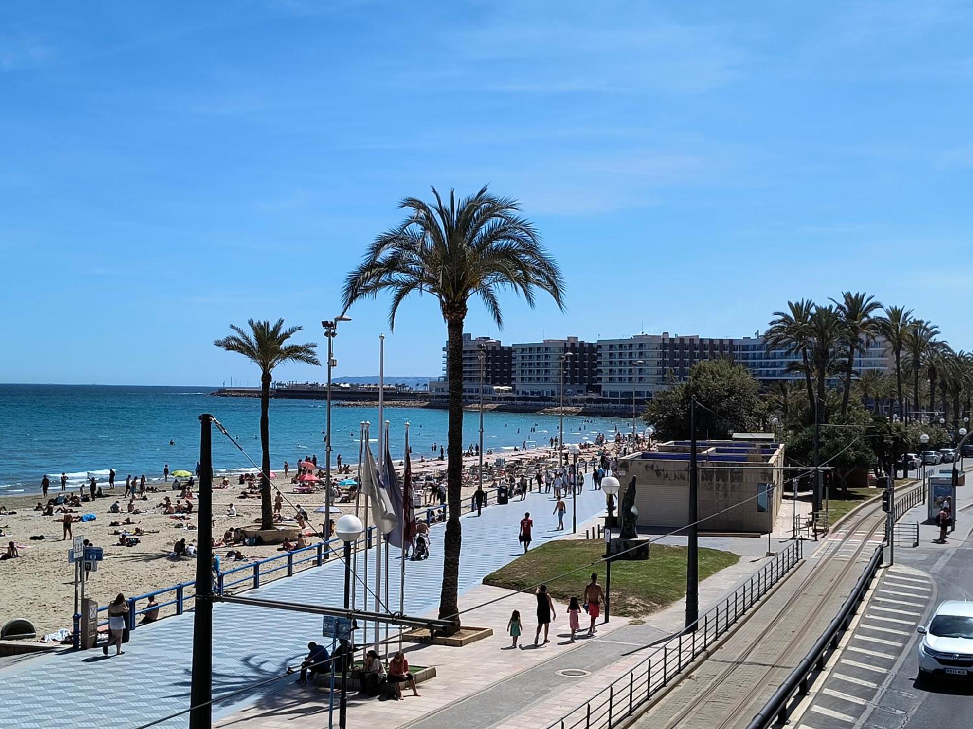 Apartamento Playa Alicante Exteriör bild