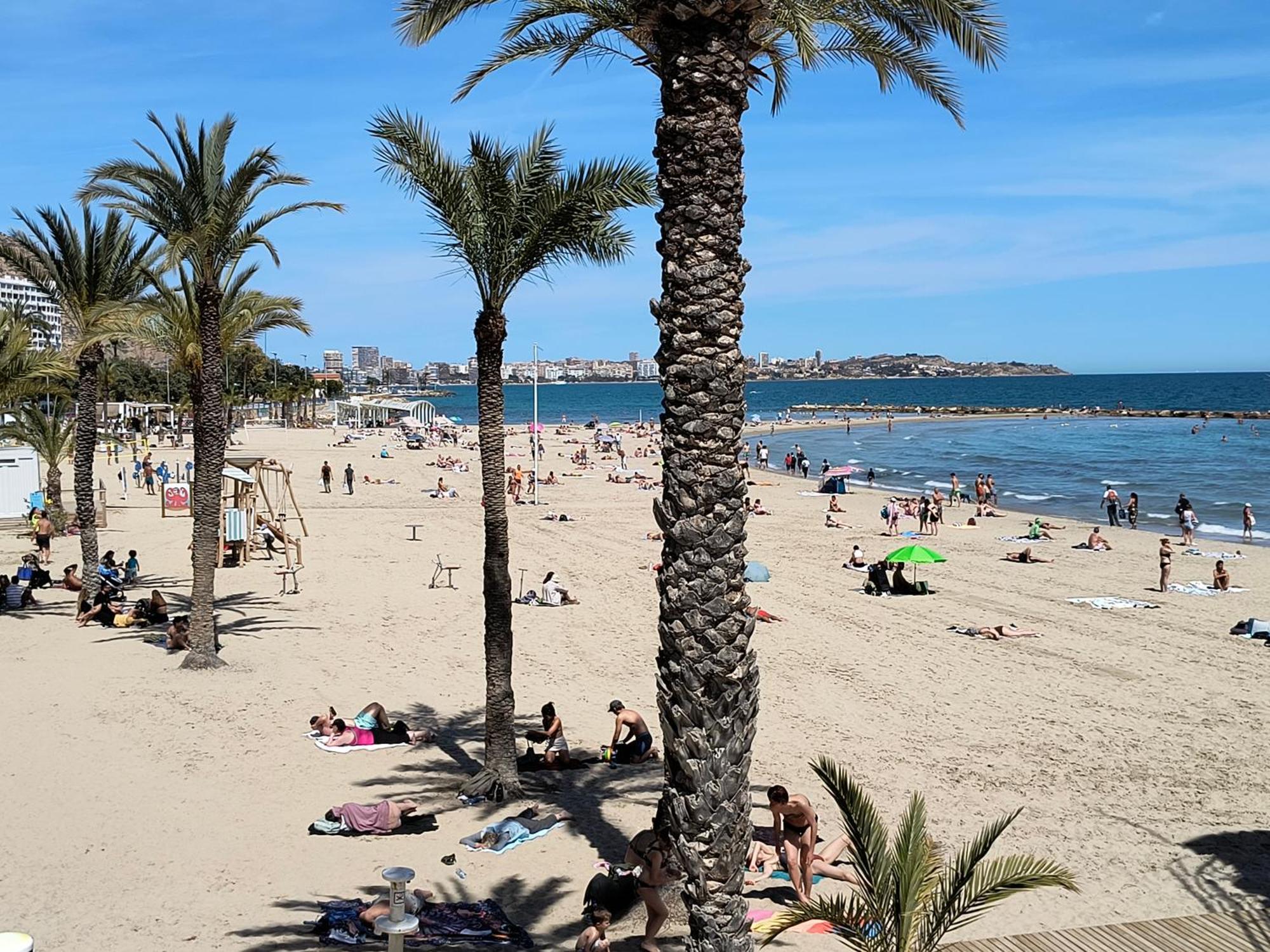 Apartamento Playa Alicante Exteriör bild